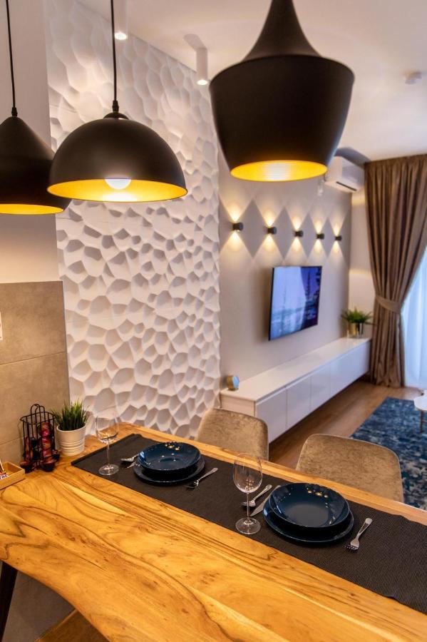 Dali Apartments Pupin Palace Novi Sad Exteriér fotografie